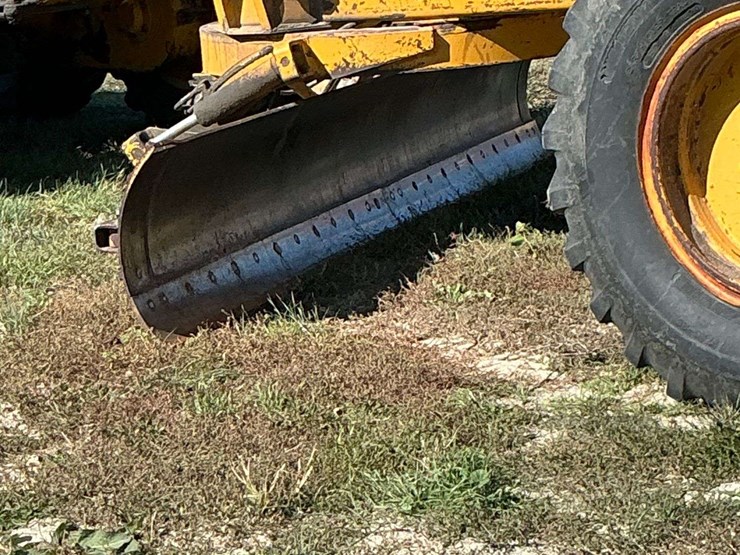 john-deere-5750-image-2