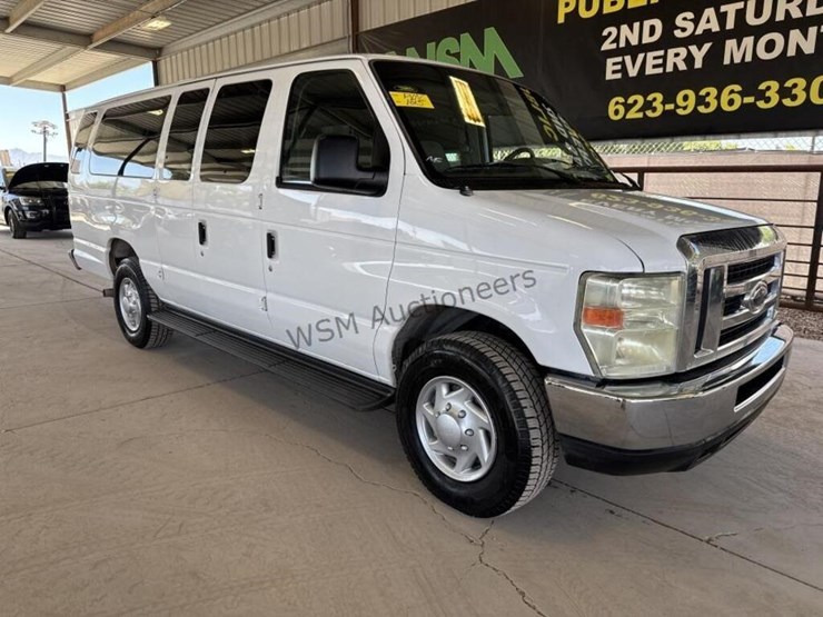 2008-ford-e350-image-2