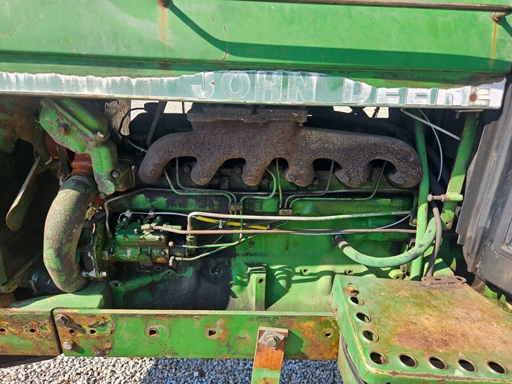 john-deere-3040-image-28