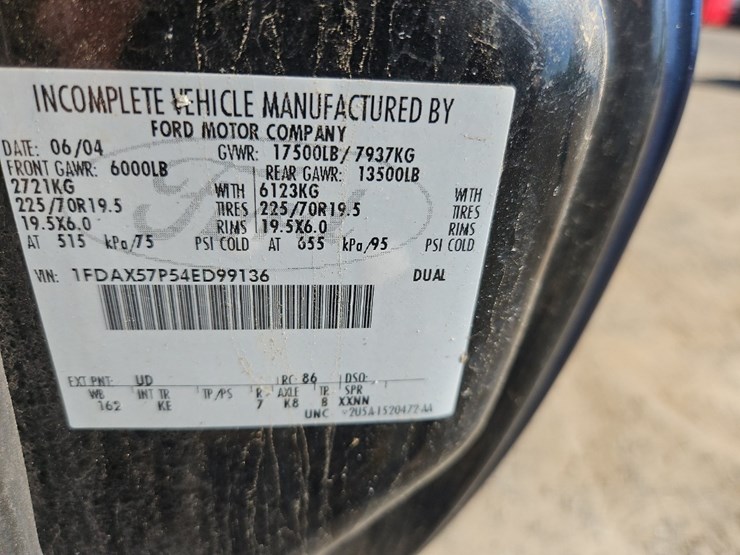 ford-f550-image-25