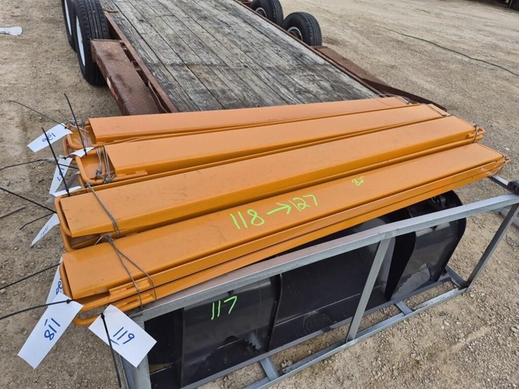 wolverine-84"-pallet-fork-extensions-image-1