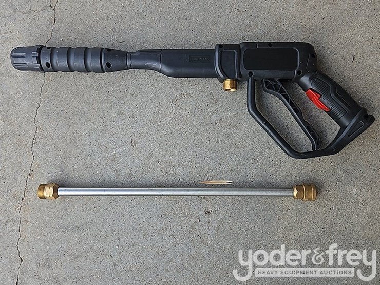 simpson-3000-psi-pressure-washer-honda-engine-image-4