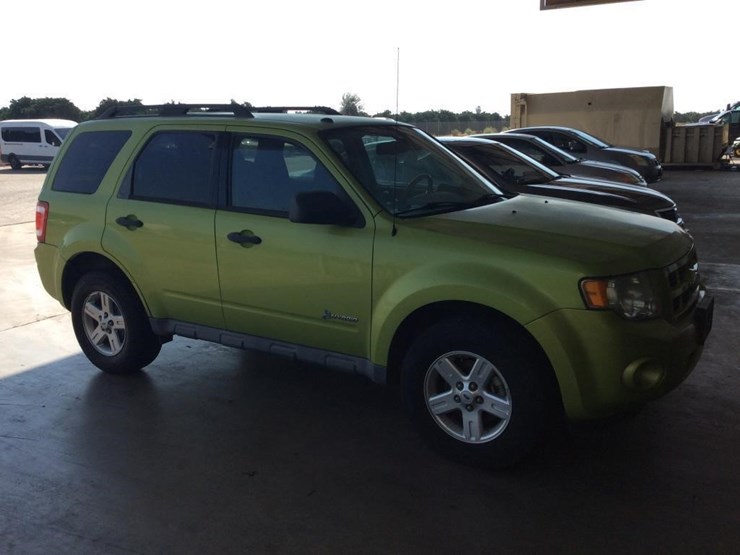 2011-ford-escape-image-5