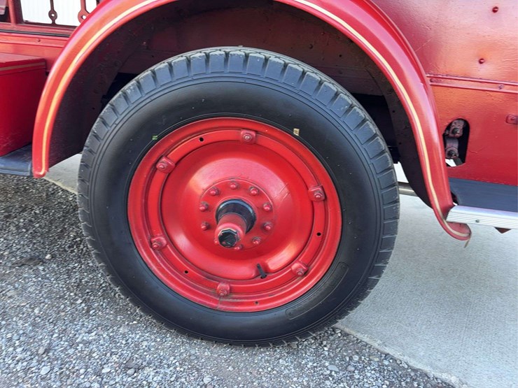 1931-chevrolet-fire-truck-image-6