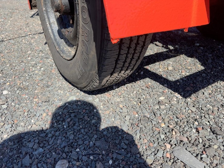 eeger-beever-tow-behind-wood-chipper-image-10