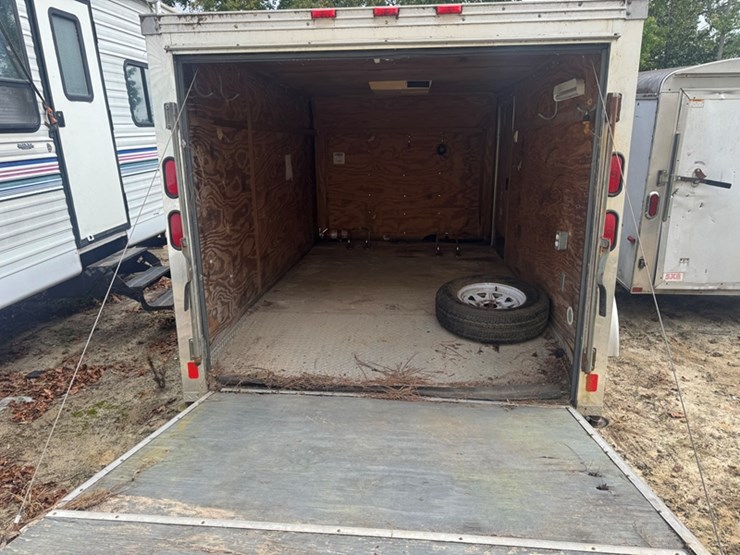 2005-pace-enclosed-trailer,-rear-ramp-door-12'-x-7'-vin-4fpub12245g100014-generator-and-roof-mount-image-5