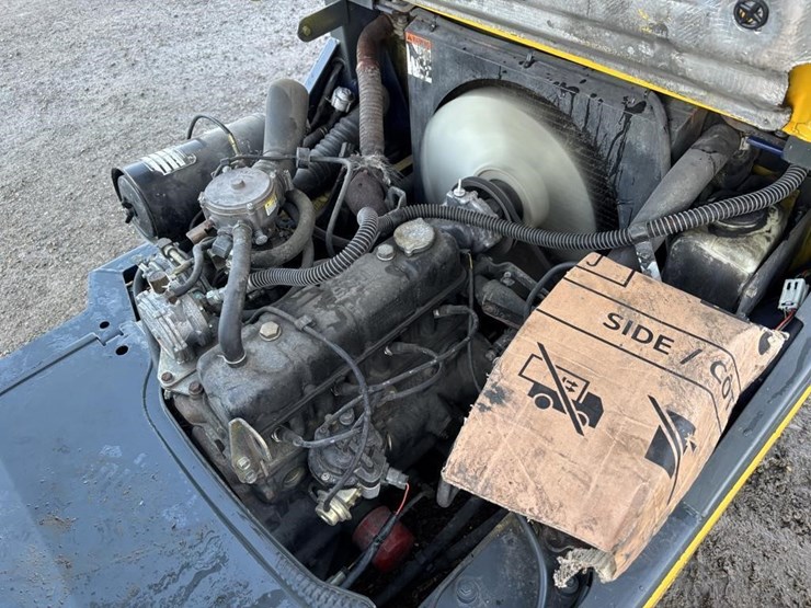komatsu-fg20st-12-image-26