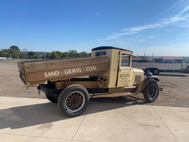 1928-chevy-dump-truck-image-5