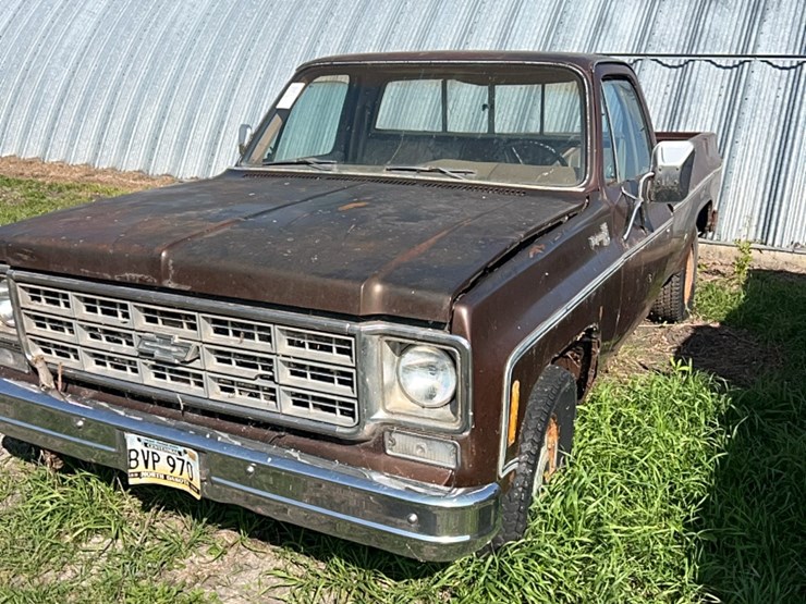 1978-chevy-cheyenne-20-3/4-ton-2-wheel-drive-pick-up,-been-sitting,-sell-as-is-image-5