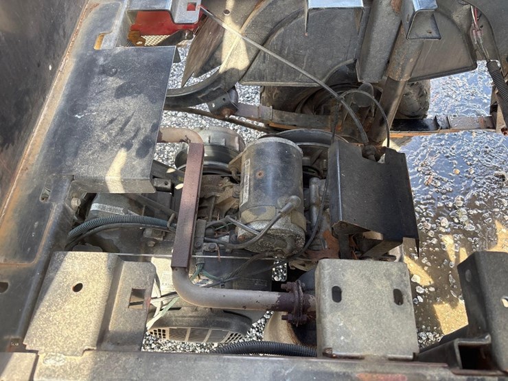 ezgo-golf-cart-image-10