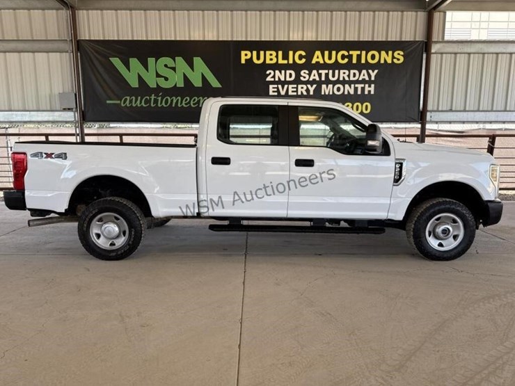 2018-ford-f250-image-1