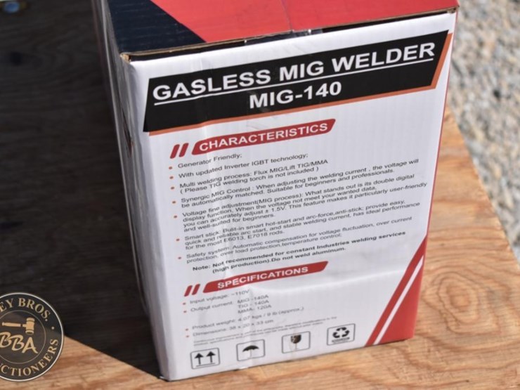 landhero-mig-140-gasless-mig-welder-image-3