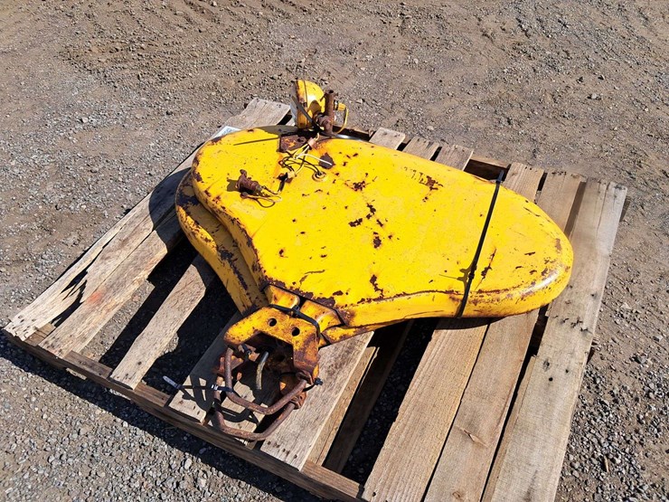(2)-john-deere-rear-fenders-image-2