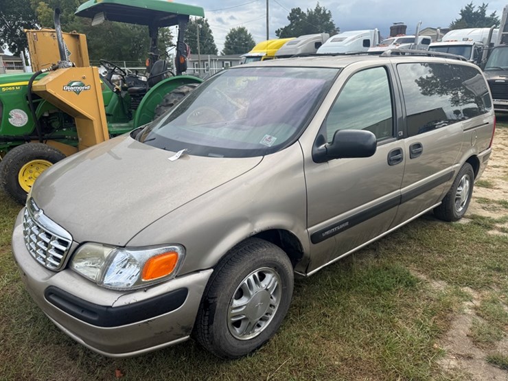 1998-chevrolet-venture-ls-image-1