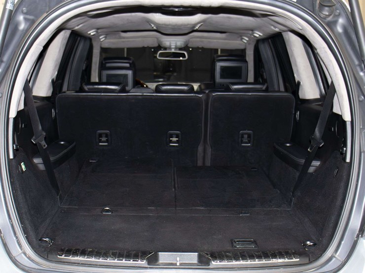 2008-mercedes-benz-gl-550-amg-suv-image-27