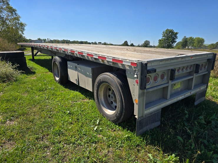 2007-reitnouer-flatbed-image-22