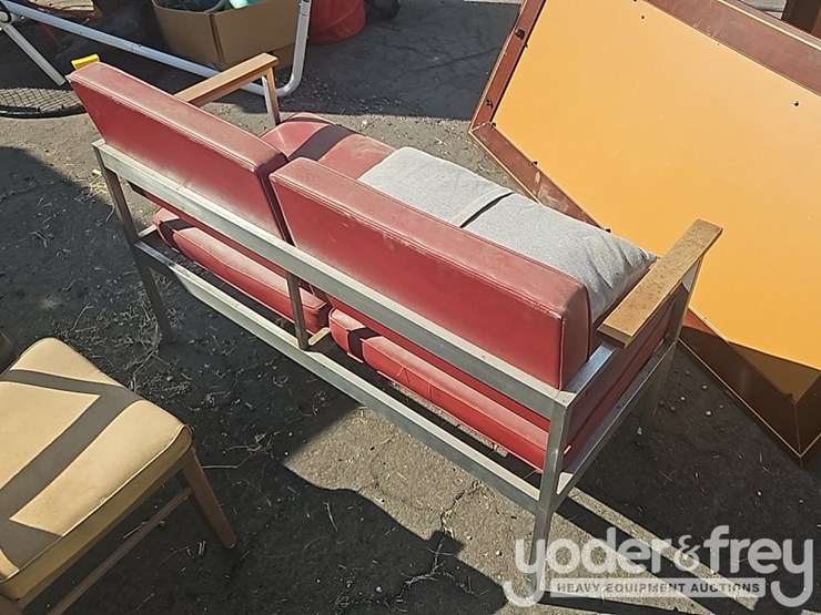 double-bench-office-seat-image-4