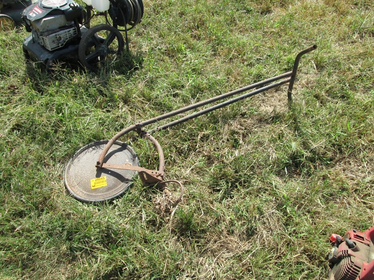 #29245-•-hand-cultivator-image-1