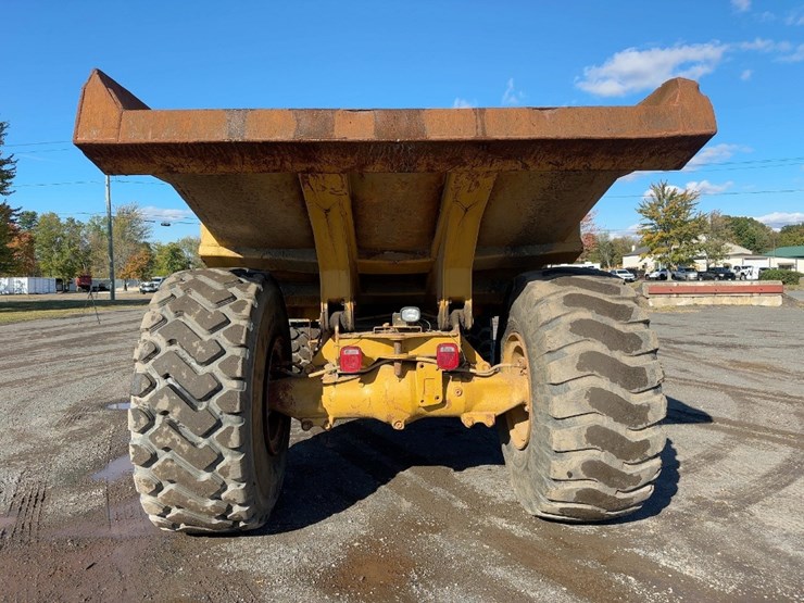 1995-caterpillar-d25d-image-4