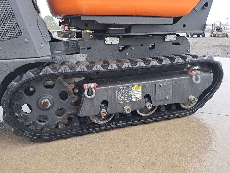 2023-cormidi-c85-tracked-concrete-buggy-image-5