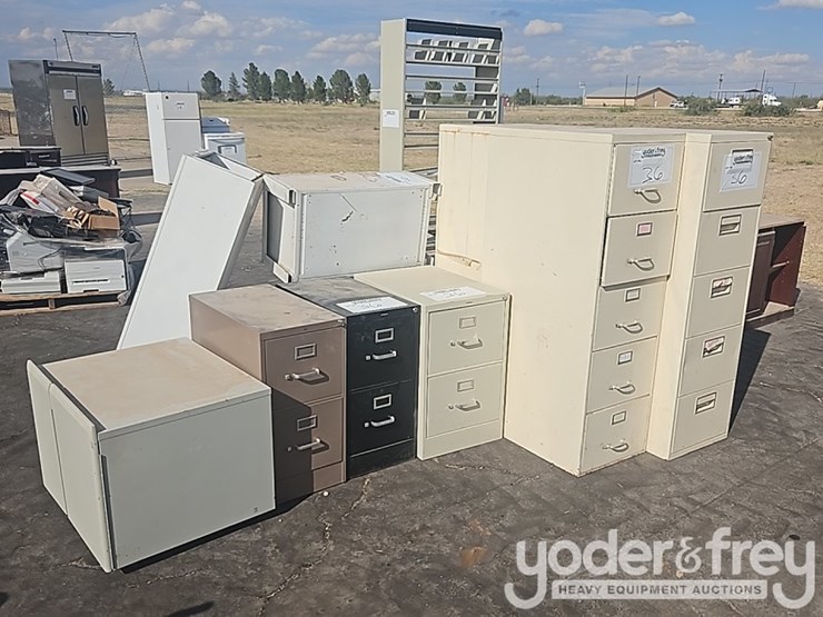 5x2-metal-filing-cabinets-(10-of)-image-1
