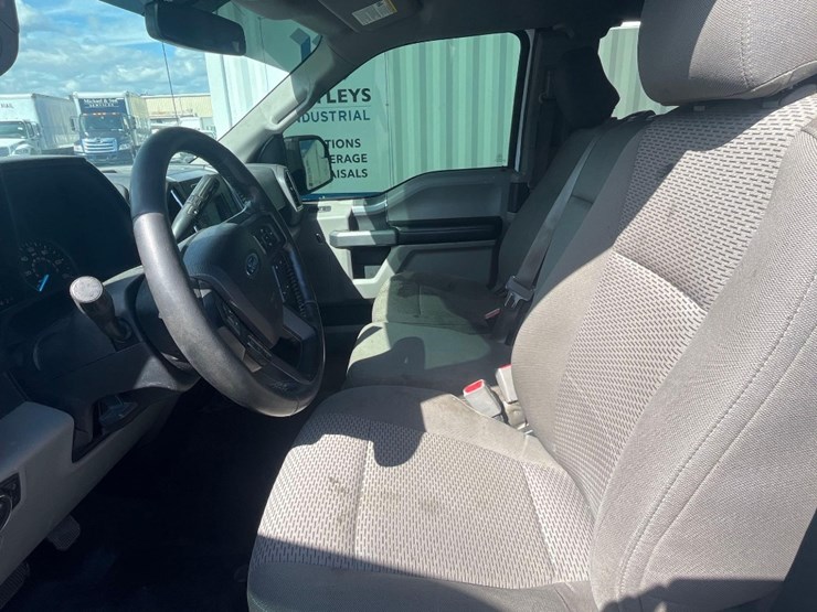 2015-ford-f150-lariat-image-8