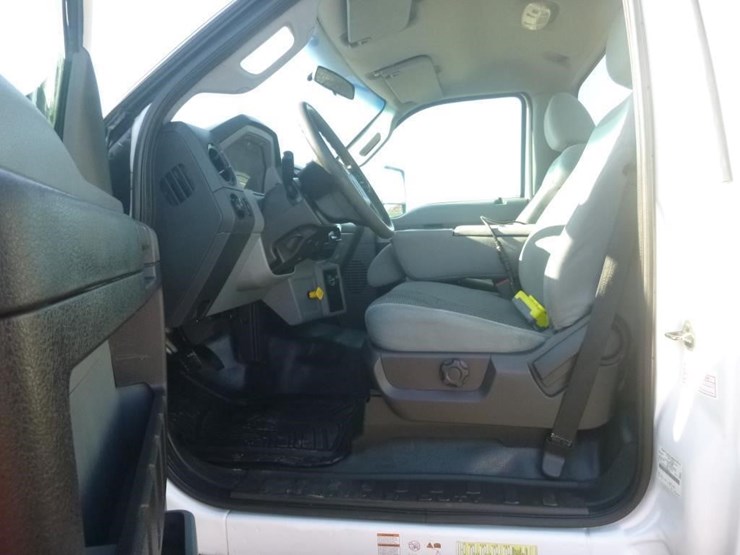 2016-ford-f750-image-15