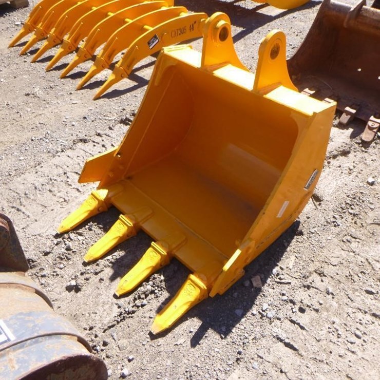 CATERPILLAR 305