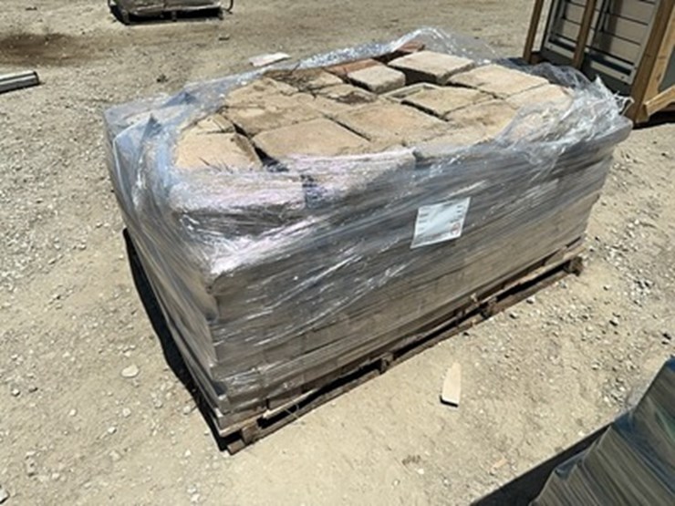 lot#-129-pallet-of-paver-stones-image-1