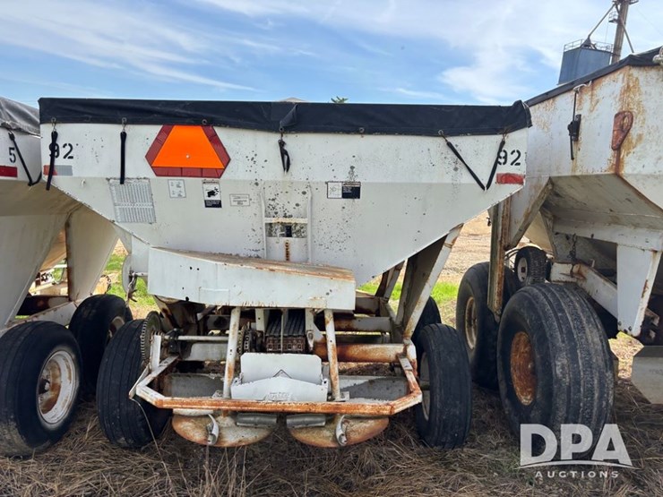 dry-spreader-buggy-(dr12300-unit-92)-image-5