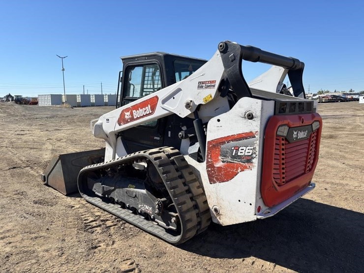 2023-bobcat-t86-image-4