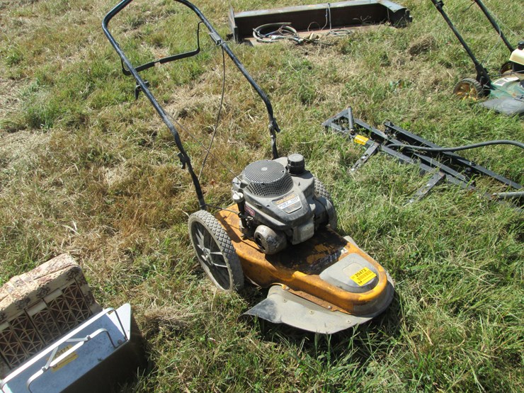 cub-cadet-100-image-2