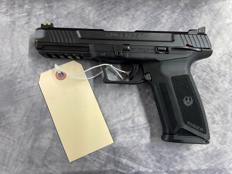 #4040-•-ruger-57,-sn:-644-04657-image-3