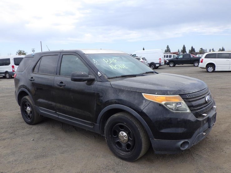 2013-ford-explorer-image-3