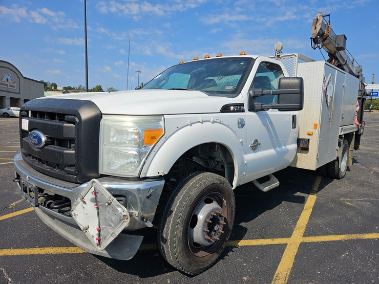 2011-ford-f450-image-1