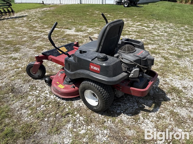 toro-ss-5000-zero-turn-lawn-mower-image-7
