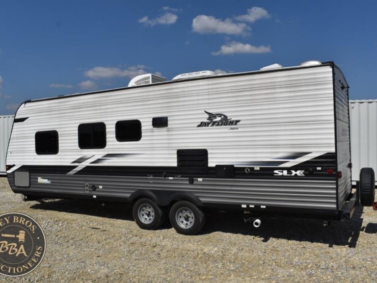 2022-jayco-jay-flight-slx-264bh-38128-image-11