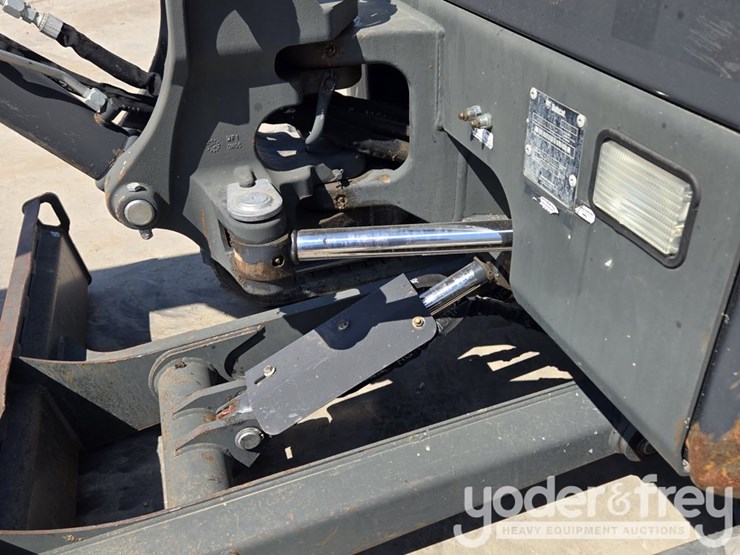 2021-bobcat-e35-image-34