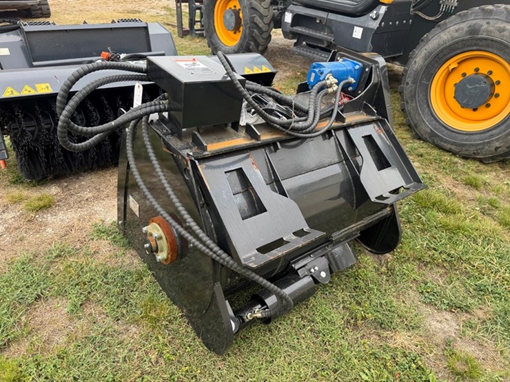 agi-sscm61s-48-skid-steer-concrete-mixer"-image-4