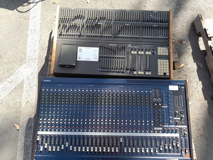 lot#-766-yamaha-mixing-console-and-sound-board-image-1