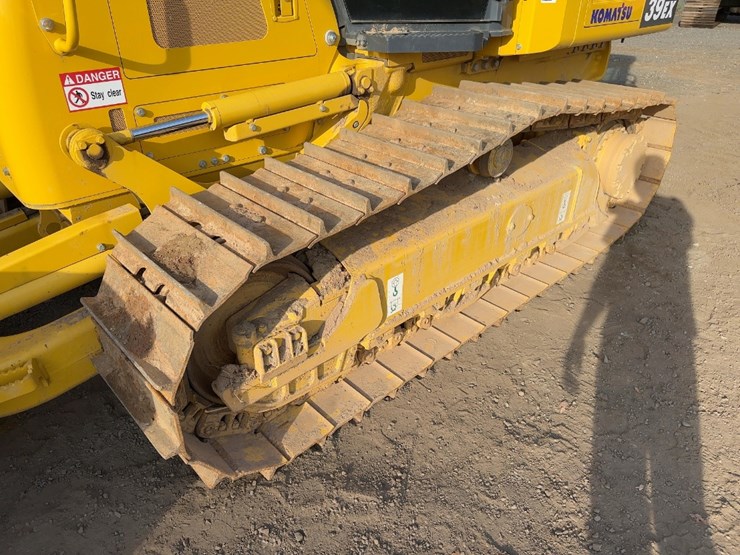 2023-komatsu-d39ex-24-image-28