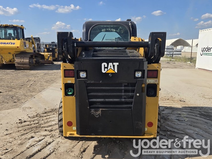 2016-caterpillar-232d-image-4
