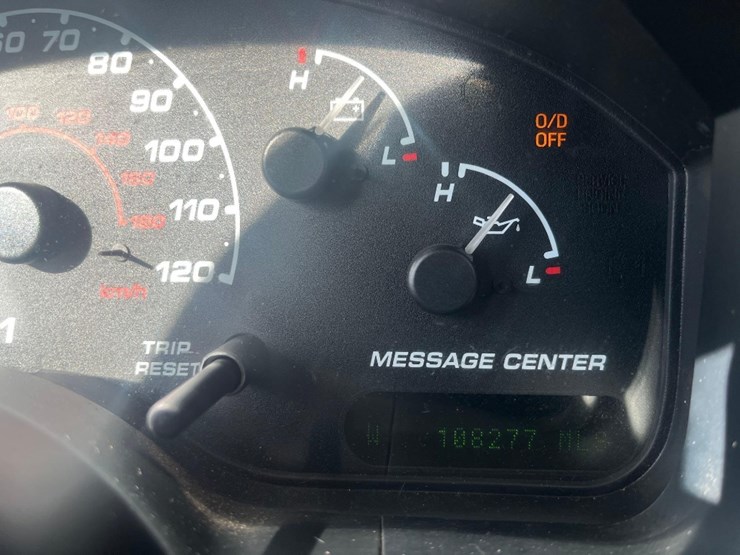 2002-ford-explorer-image-6