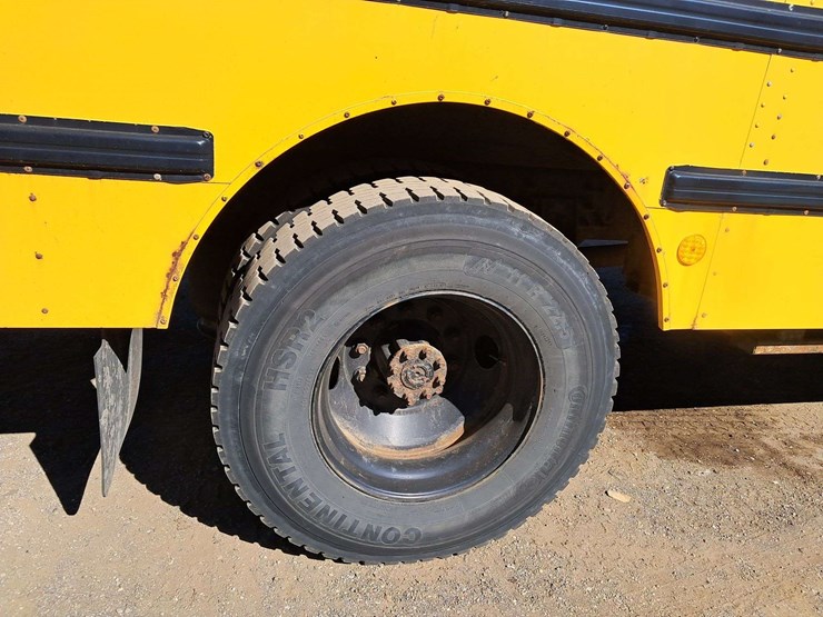 2015-ic-bus-pb105-school-bus-image-5