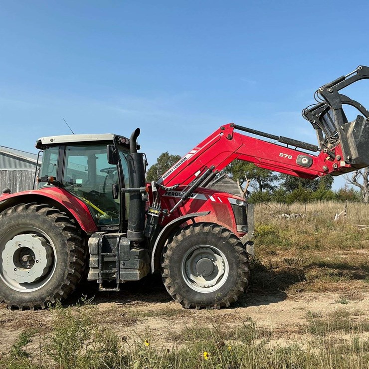 2014 MASSEY-FERGUSON 7619