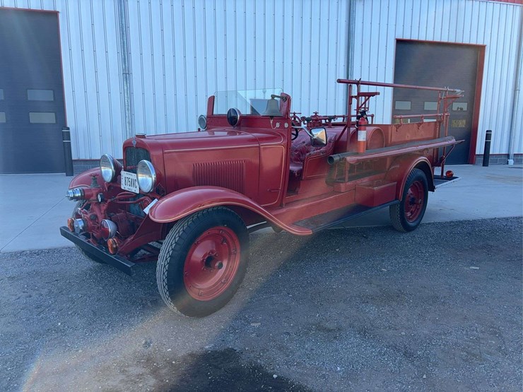 1931-chevrolet-fire-truck-image-1