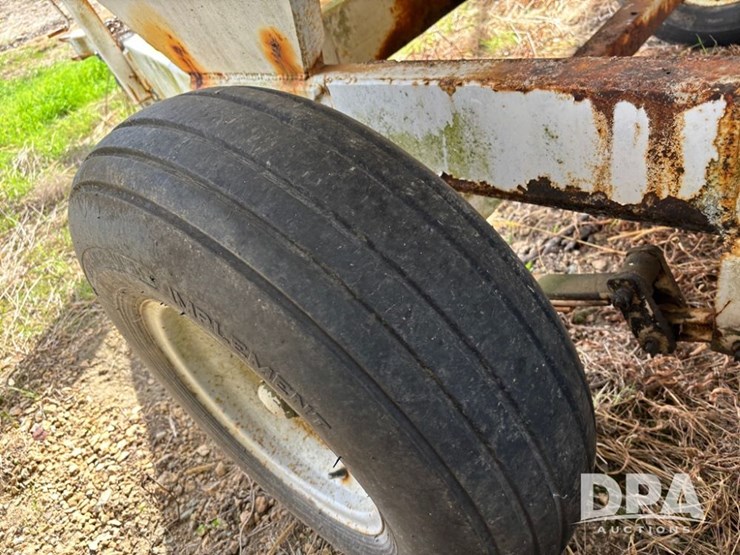 dry-spreader-buggy-(dr12300-unit-92)-image-10