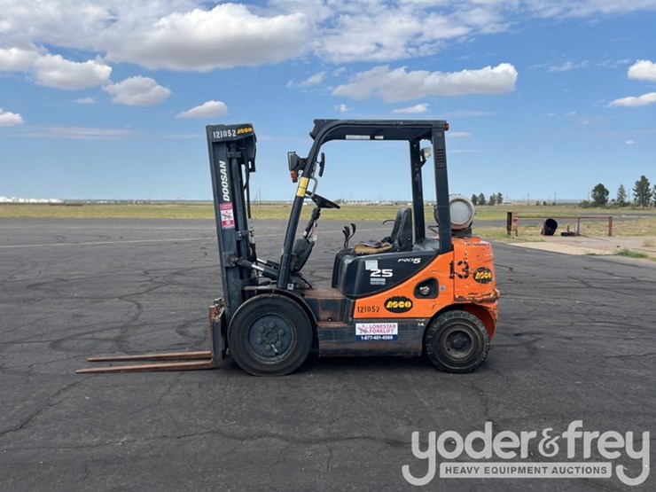 2012-doosan-g25-image-2
