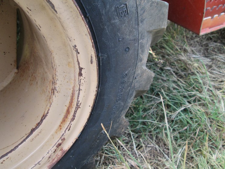2004-ditch-witch-3700-image-9