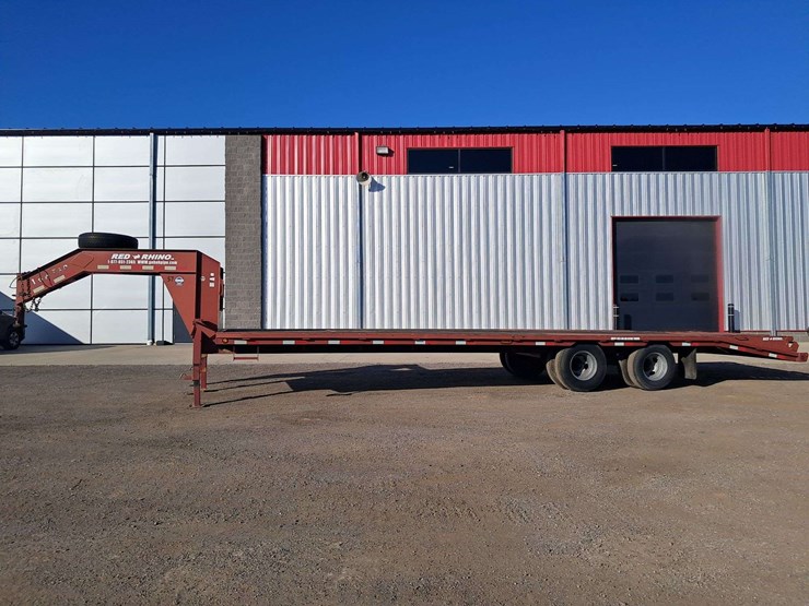 2015-red-rhino-gooseneck-trailer-30'-image-1